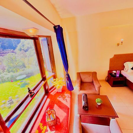 Sagar Resort !! Mountain View ! Luxury Stay ! Family Resort ! Private Parking ! Near Mall Road Manāli Eksteriør bilde