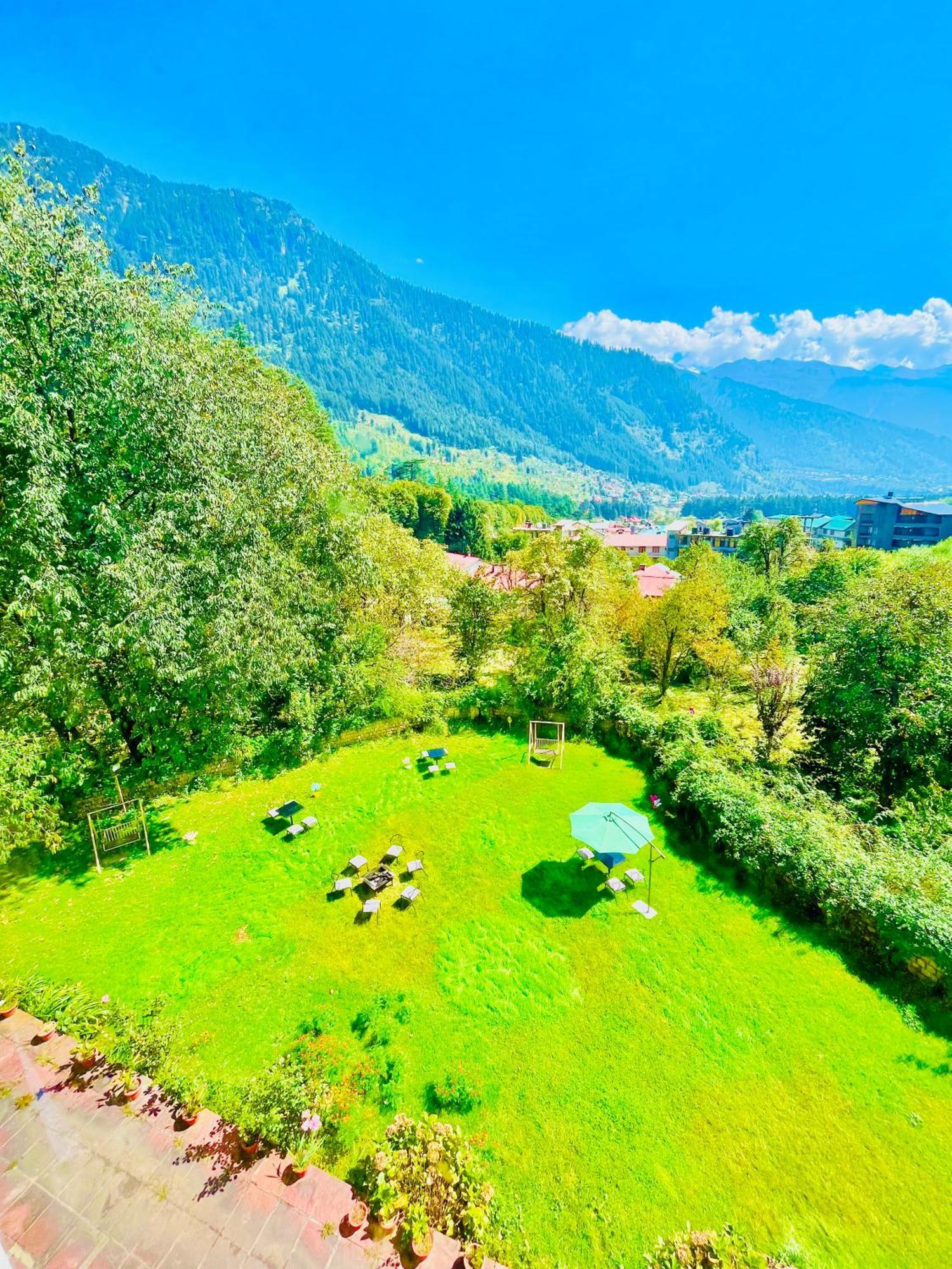 Sagar Resort !! Mountain View ! Luxury Stay ! Family Resort ! Private Parking ! Near Mall Road Manāli Eksteriør bilde