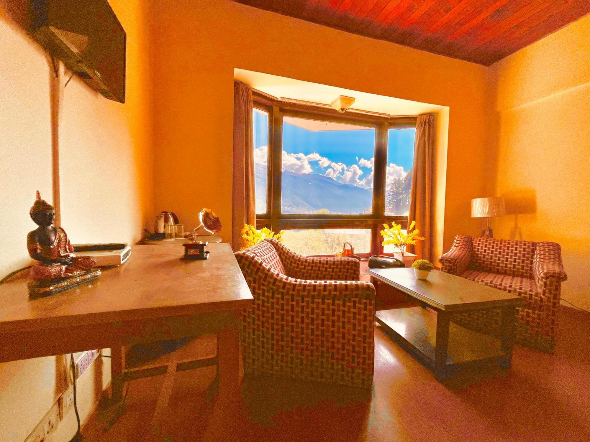 Sagar Resort !! Mountain View ! Luxury Stay ! Family Resort ! Private Parking ! Near Mall Road Manāli Eksteriør bilde