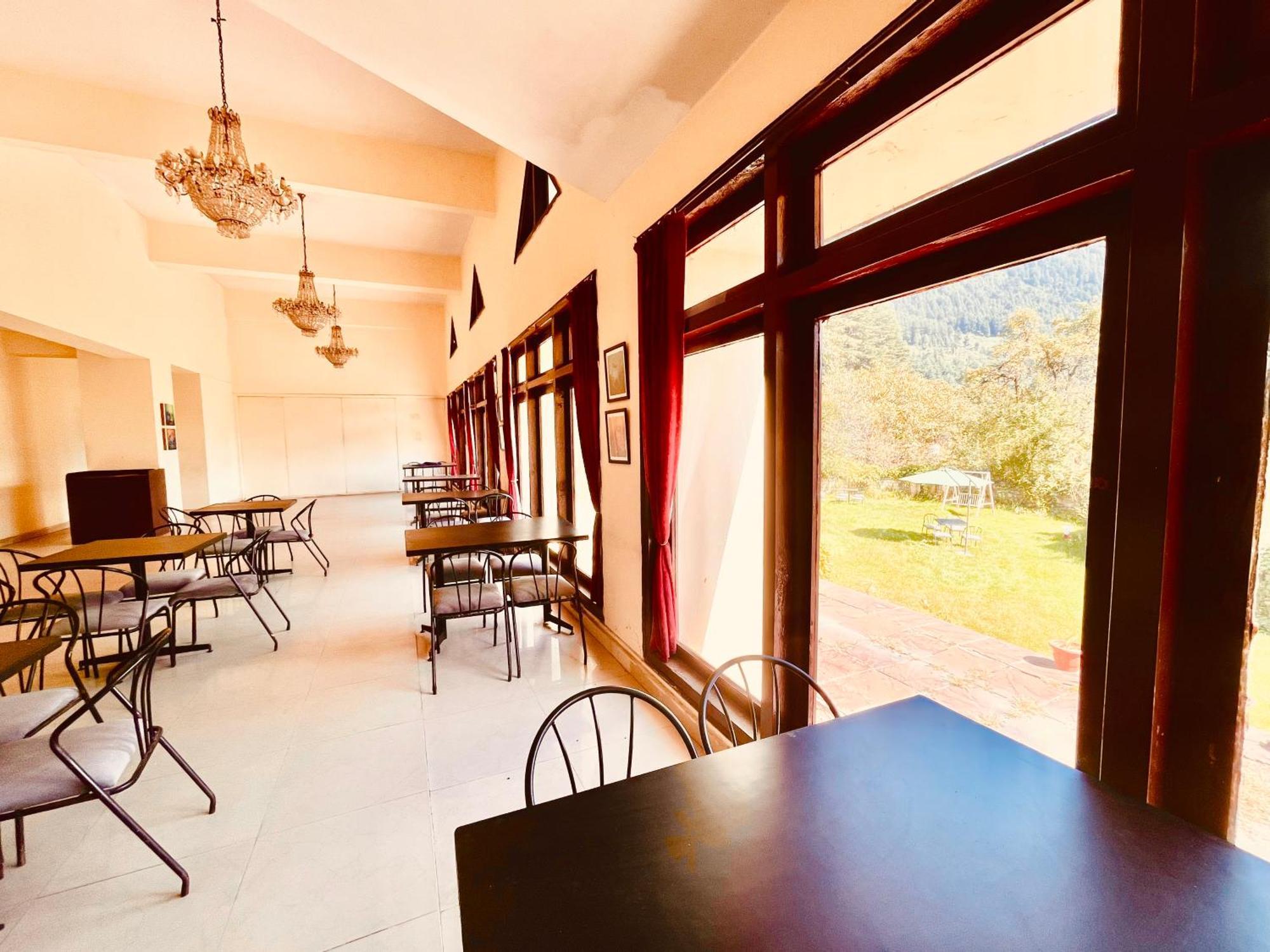 Sagar Resort !! Mountain View ! Luxury Stay ! Family Resort ! Private Parking ! Near Mall Road Manāli Eksteriør bilde