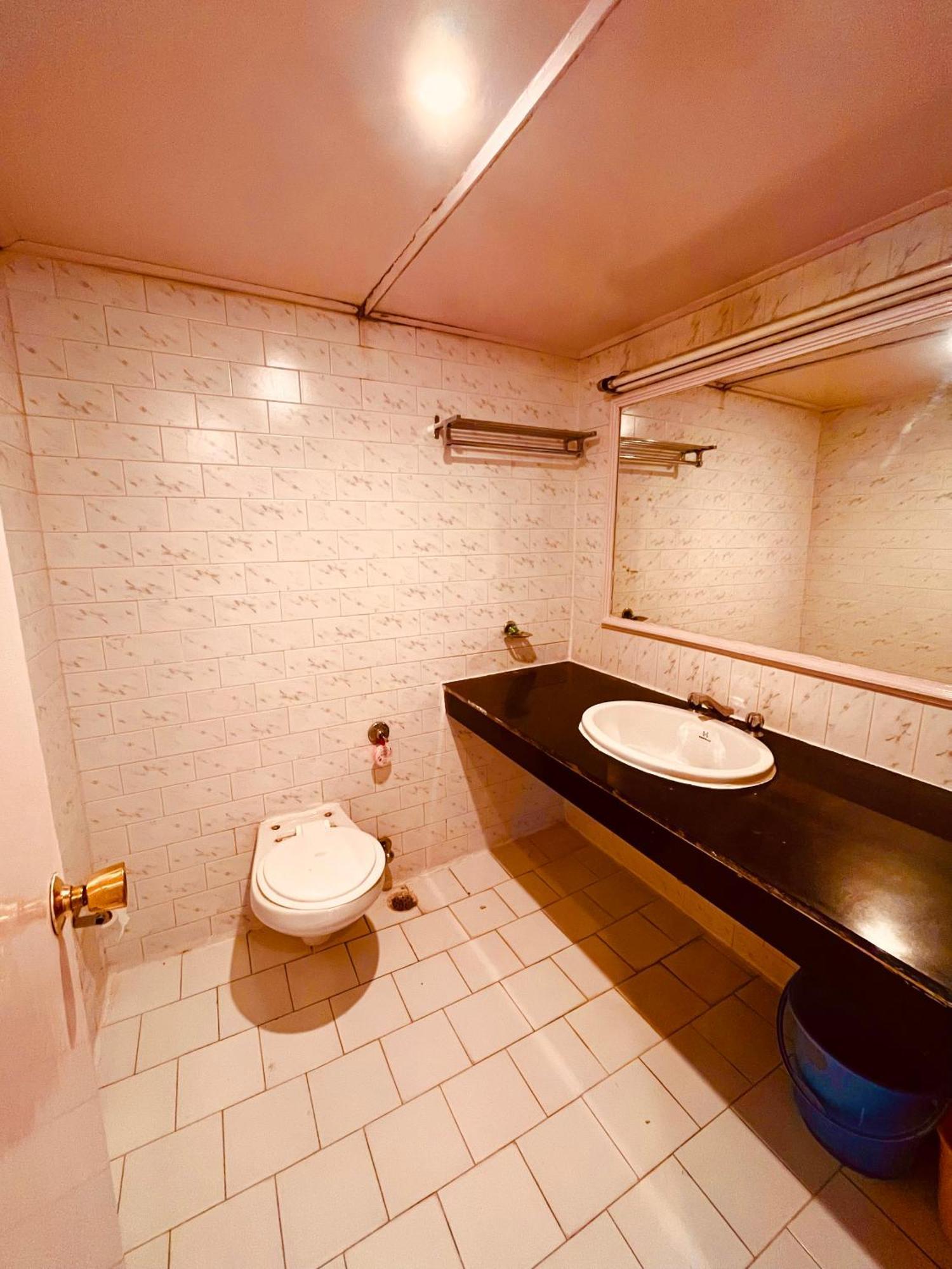 Sagar Resort !! Mountain View ! Luxury Stay ! Family Resort ! Private Parking ! Near Mall Road Manāli Eksteriør bilde