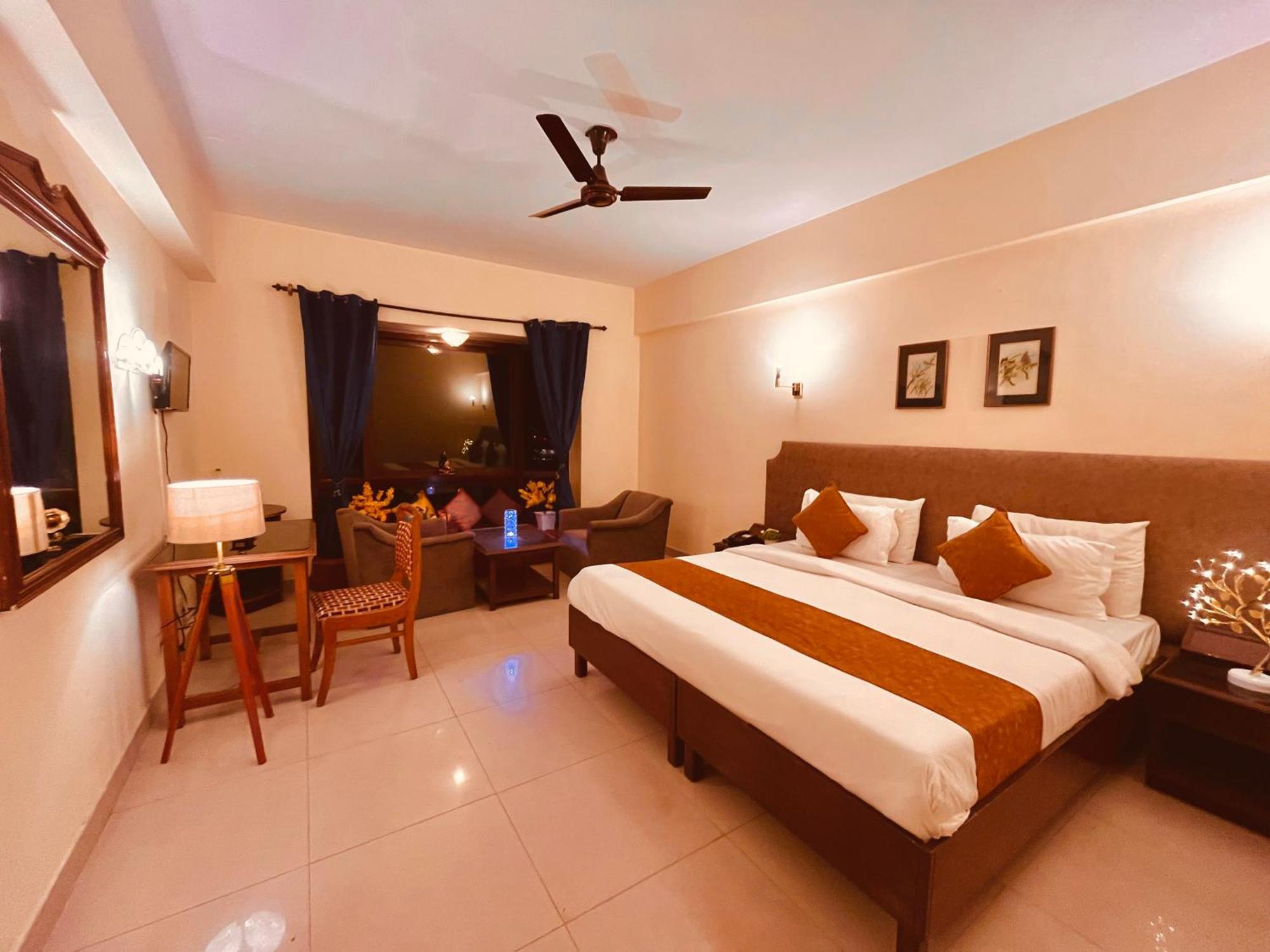 Sagar Resort !! Mountain View ! Luxury Stay ! Family Resort ! Private Parking ! Near Mall Road Manāli Eksteriør bilde